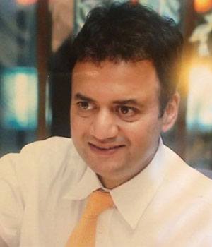 From Entities to Interactions: Advent of the Self-Conscious Message